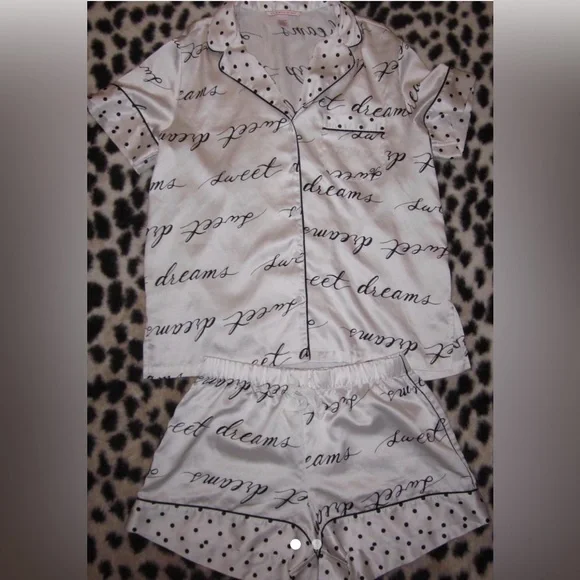 UEC Victoria's Secret Sweet Dreams Satin Pajama Set - Black and White XL - Picture 1 of 2